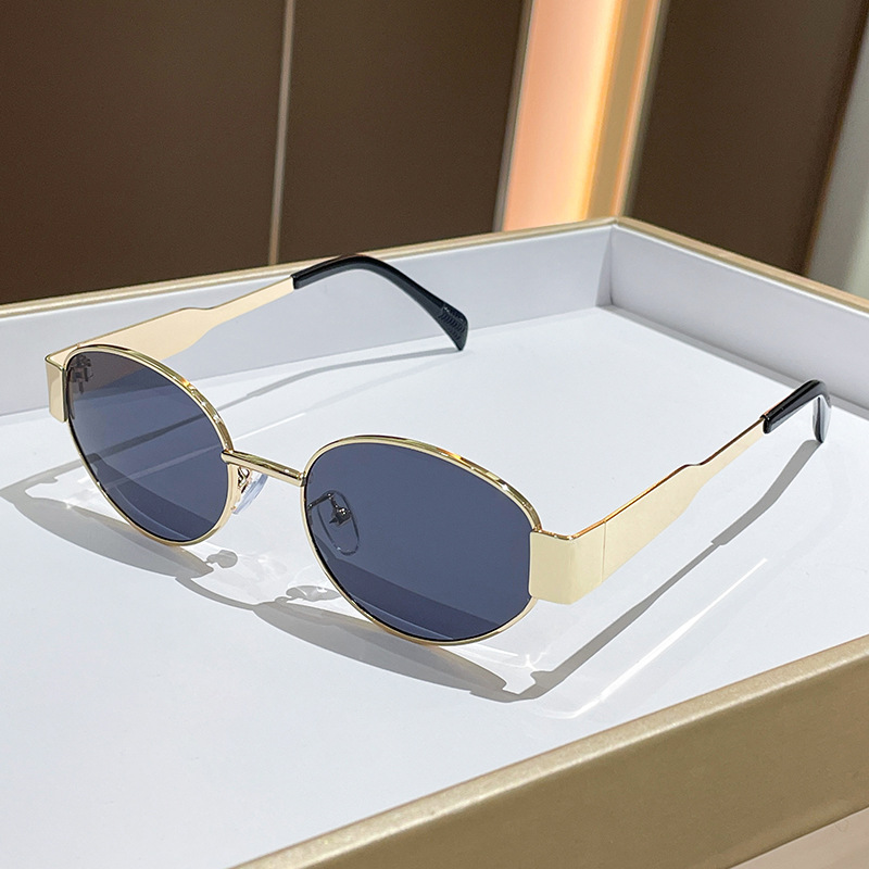 Lunettes de soleil tendance à  - Street Fashion Glasses avis et prix