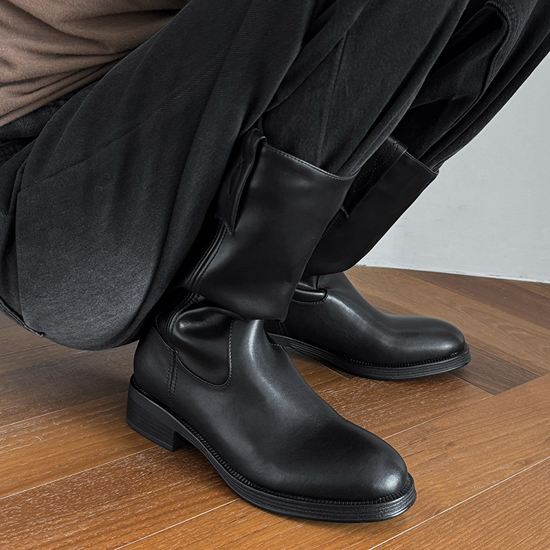 Chaussures courtes en cuir vér - Street Fashion Rome 2026 avis et prix