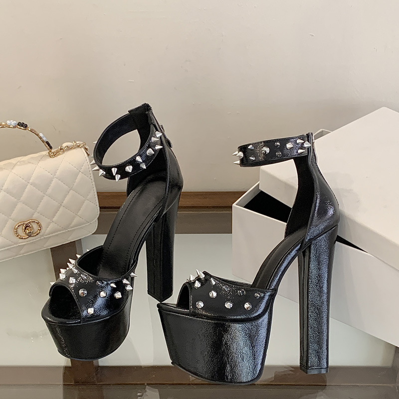 Sandales à plateforme avec riv - Street Fashion Dress avis et prix