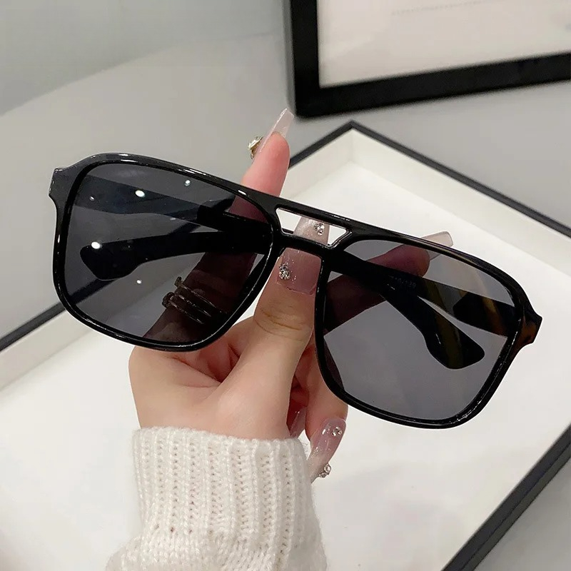Lunettes de soleil carrées à d - Street Fashion Glasses avis et prix