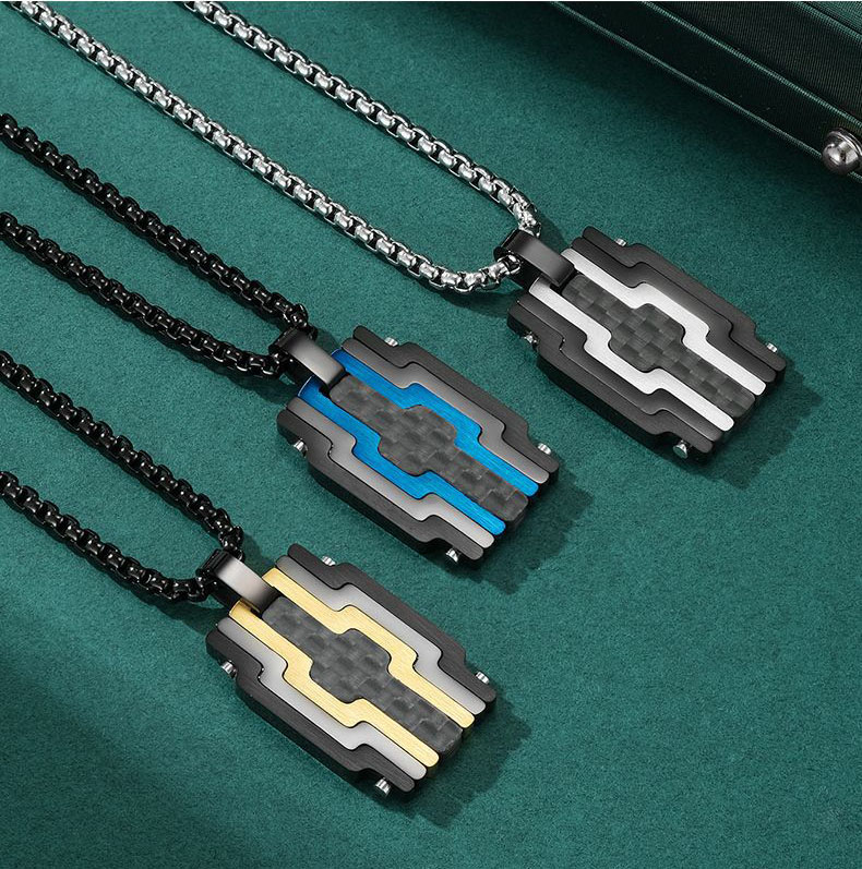 Pendentif pour homme en acier  - Street Fashion Blog avis et prix