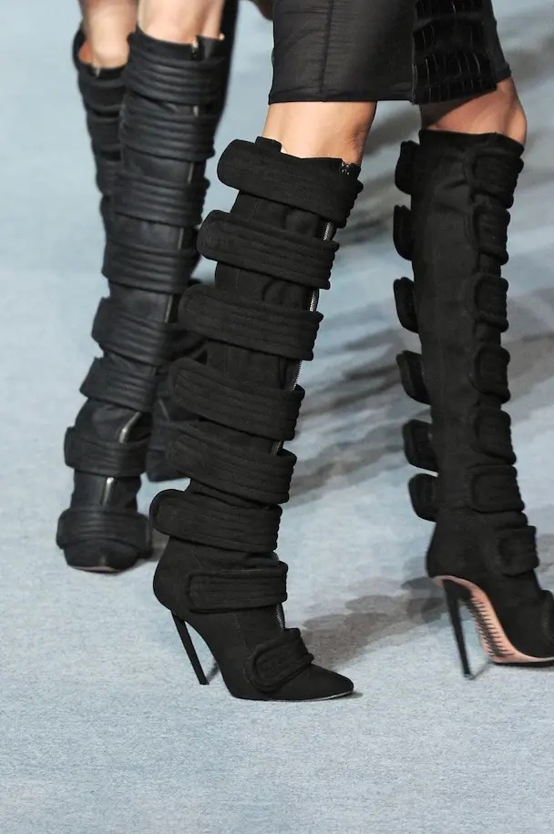 Bottes à talons hauts pointues - Street Fashion Rome 2026 avis et prix