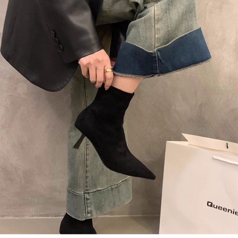 Bottines en daim extensible po - Street Fashion Dress avis et prix