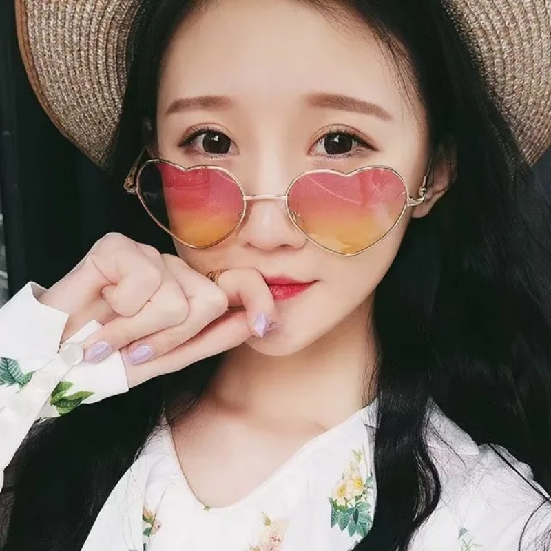 Lunettes de soleil tendance en - Street Fashion Glasses avis et prix